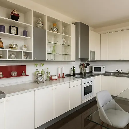 In Monaco Apartman Mosciano SantʼAngelo